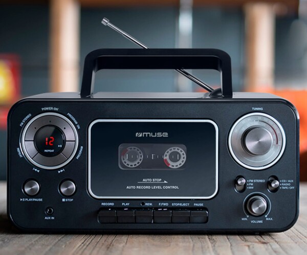 cassette con radio y cd ratro estilo