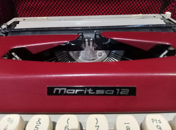 Máquina de escribir Maritsa 12 granate - immagine 5