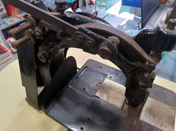 costura de cuero 2
