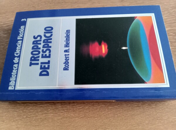 llibreria badalona ciencia ficcion tropas espacio heinlein