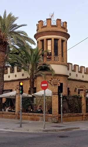Casa Agusti de Lluis Domenech i Muntaner Modernismo Catalan en Badalona