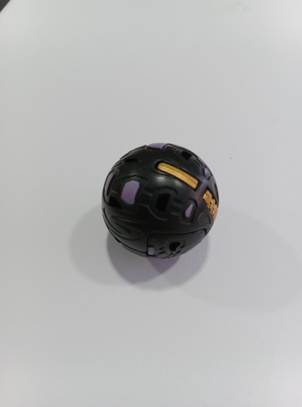 figura col·leccionista bakugan black darkus