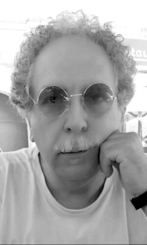 Miguel J. Navarro Coleccionista Musical Experto Beatles España