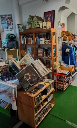 バダロナにある新刊および古本、ワム・ペップ・ベンチュラ書店。