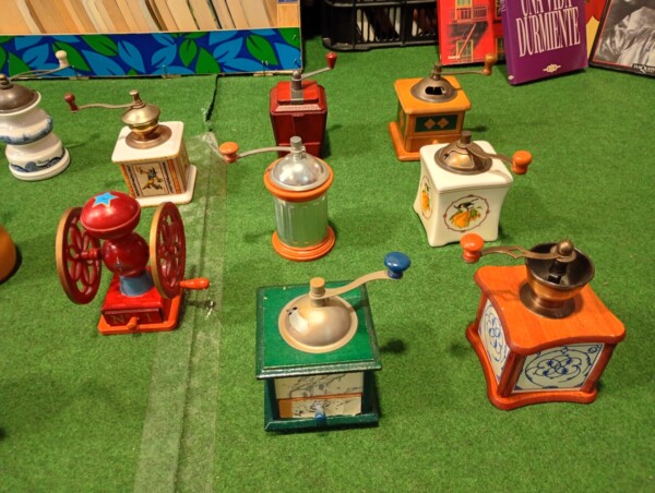 Molinillos de café en miniatura de colección - Изображение 6