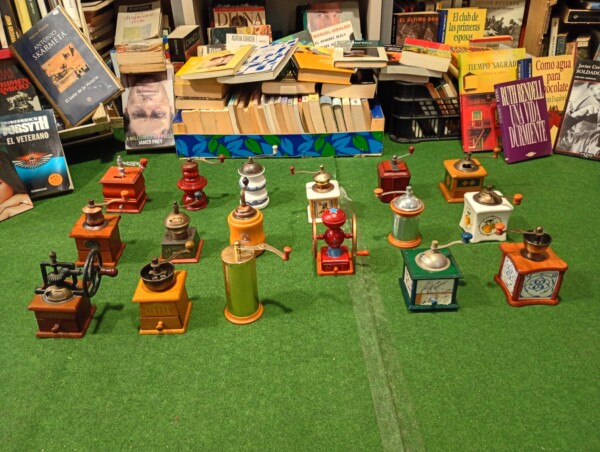 Molinillos de café en miniatura de colección - Изображение 5