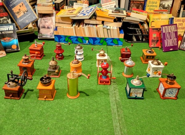 Molinillos de café en miniatura de colección - Изображение 2