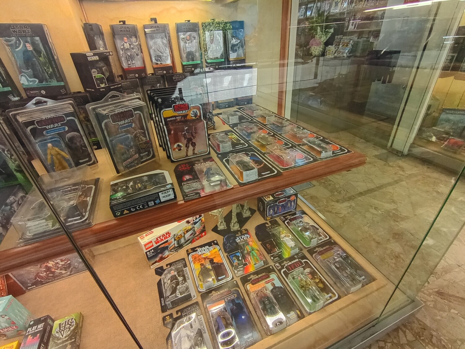 Nuevo local Frikiplanet