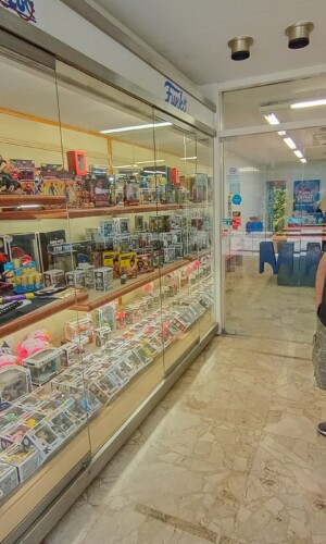esteve friki planet badalona mercat torner progres wham