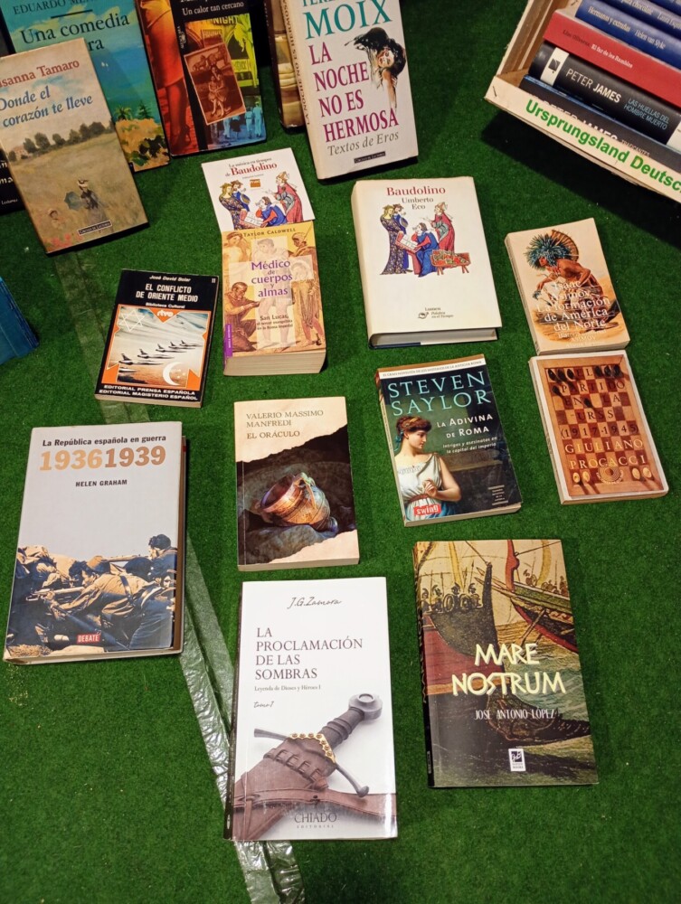Romans historiques et livres d'histoire, un grand choix de librairies et de disquaires de Badalona, Wham