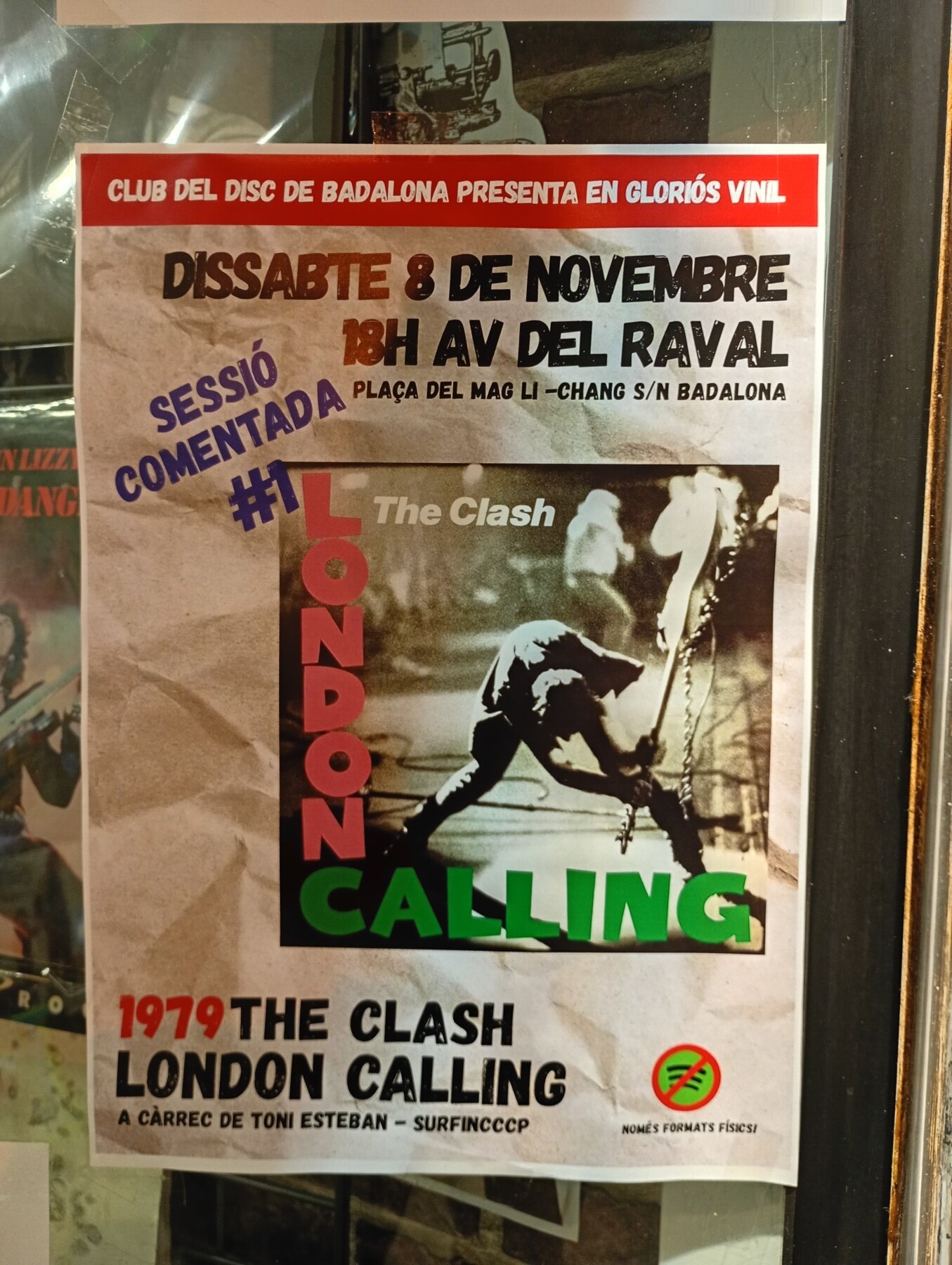club vinil badalona club lectura escucha the clash placa li chang hablar de musica amigos