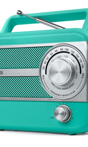 Radio estilo retro vintage Vespa Muse Varios colores pilas y enchufada POCAS UNIDADES