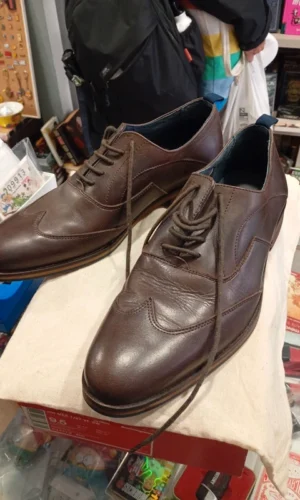 zapatos de punta con fperforacion preciosos