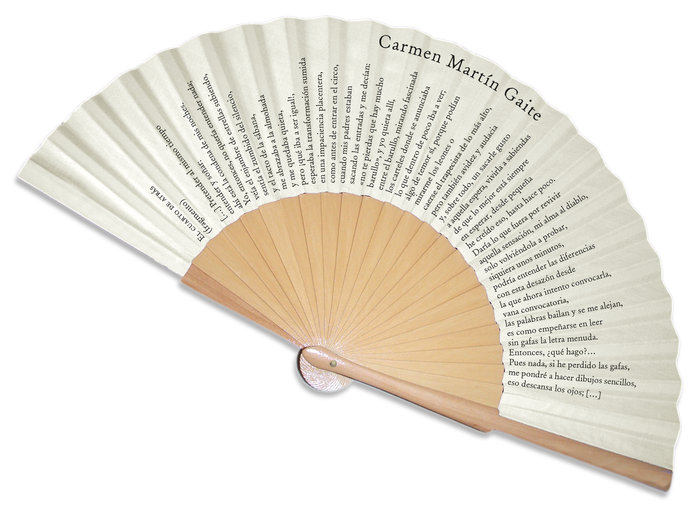 CARMEN MARTIN GAITE WHITE FAN -