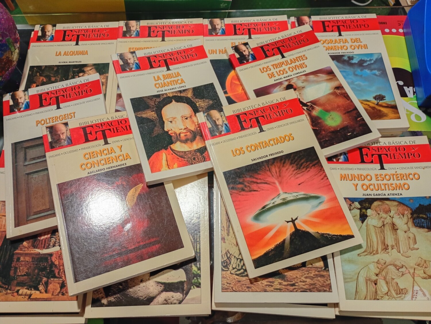 coleccion libros espacio y tiempo
